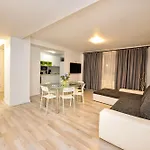Center Apartman *