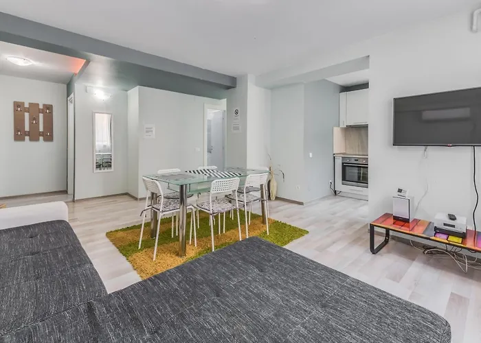 Center Бухарест