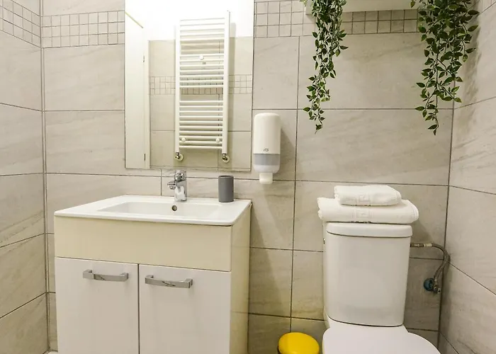 Center * Бухарест