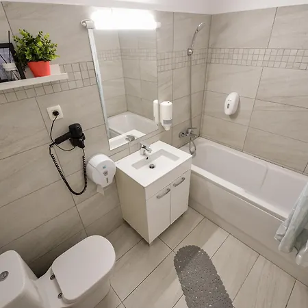 Center Appartement Boekarest